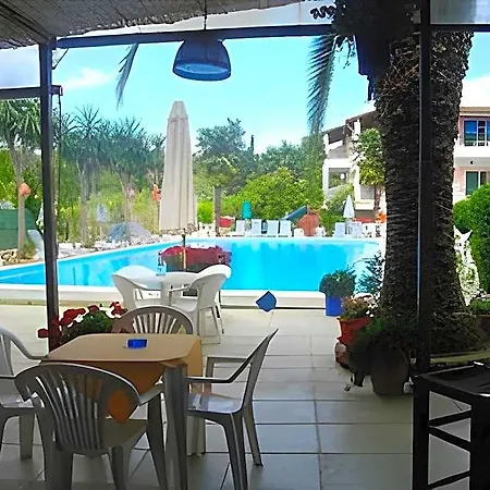 Hotell Angela & 2*